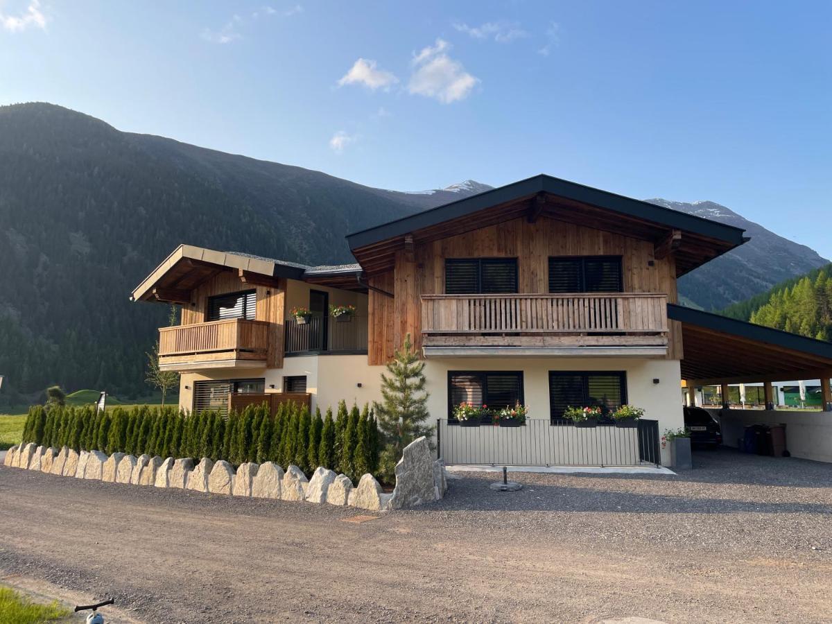 Alp Apart Niederthai Umhausen Bagian luar foto