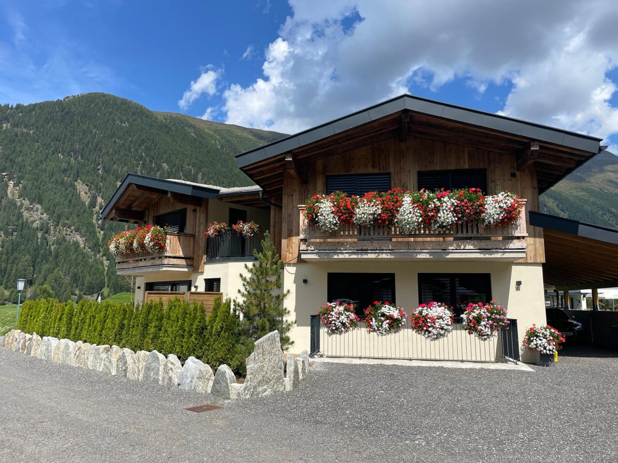 Alp Apart Niederthai Umhausen Bagian luar foto