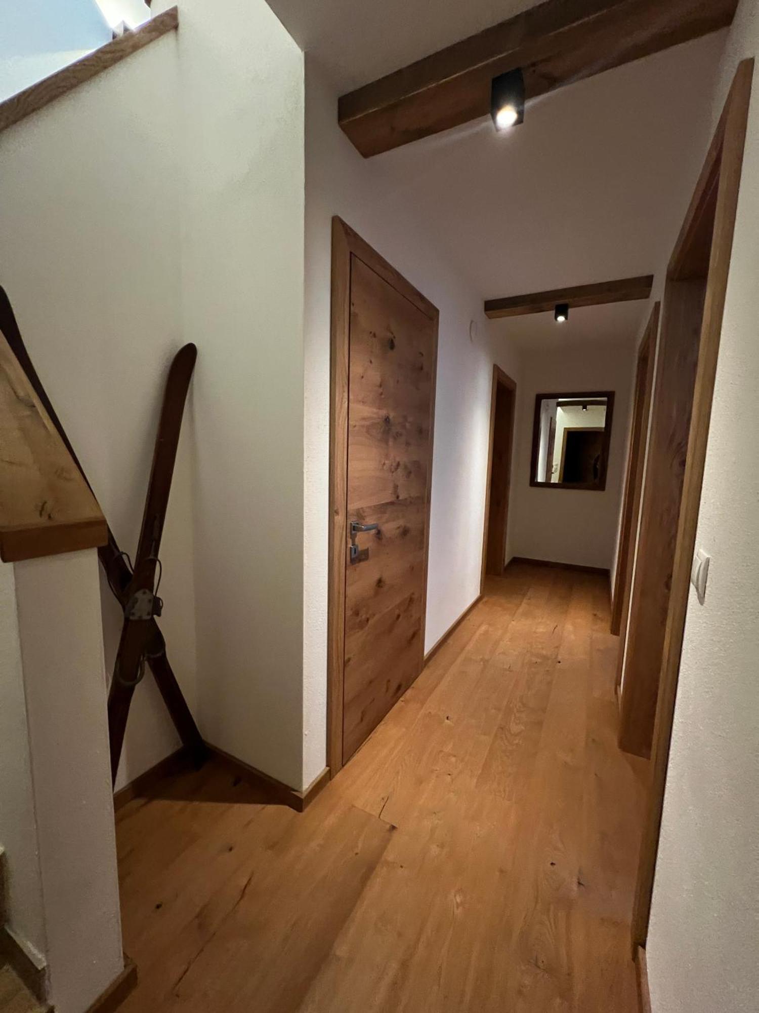Alp Apart Niederthai Umhausen Ruang foto